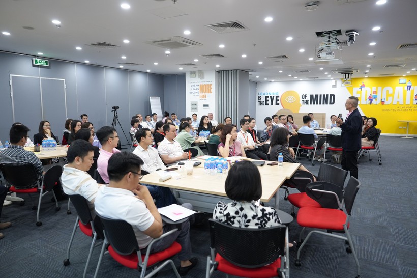 Năm thứ hai liên tiếp, ROX Group được bình chọn là “Nơi làm việc tốt nhất Việt Nam”- Ảnh 4. Năm thứ hai liên tiếp, ROX Group được bình chọn là “Nơi làm việc tốt nhất Việt Nam”- Ảnh 4.