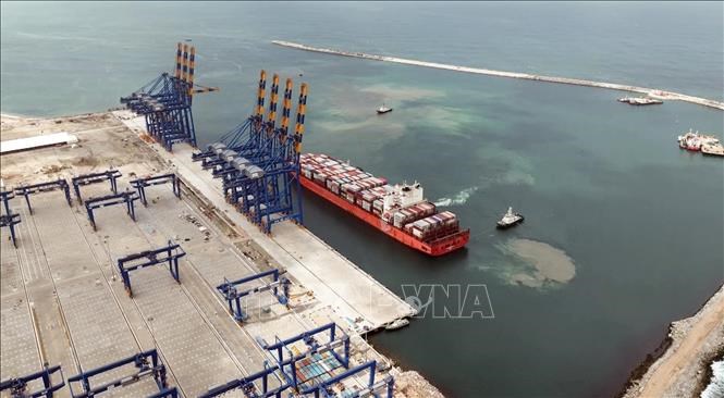 Bất ổn thương mại - mối quan ngại của các nền kinh tế lớn- Ảnh 1. Bất ổn thương mại - mối quan ngại của các nền kinh tế lớn- Ảnh 1.