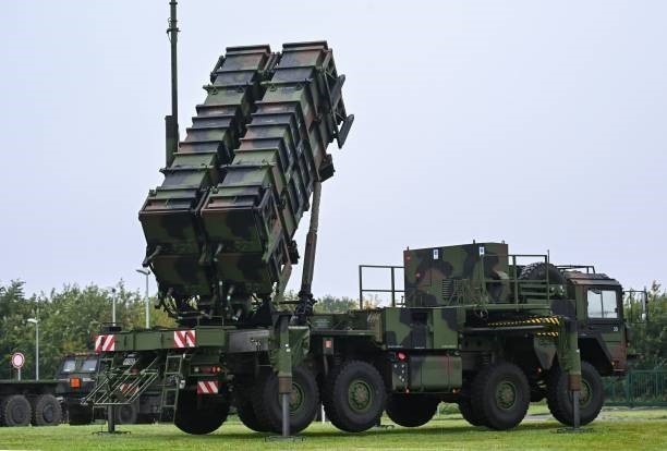 Đằng sau tuyên bố 'trái chiều' của Tổng thống Trump về cung cấp vũ khí cho Ukraina- Ảnh 1. Đằng sau tuyên bố 'trái chiều' của Tổng thống Trump về cung cấp vũ khí cho Ukraina- Ảnh 1.