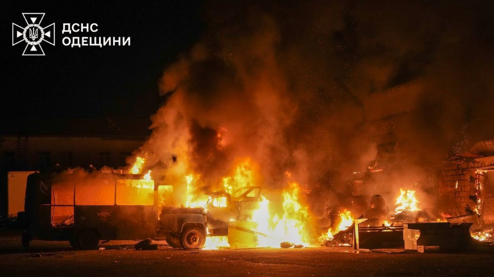 Ukraina và Nga tấn công lãnh thổ của nhau sau vòng đàm phán mới nhất- Ảnh 1.