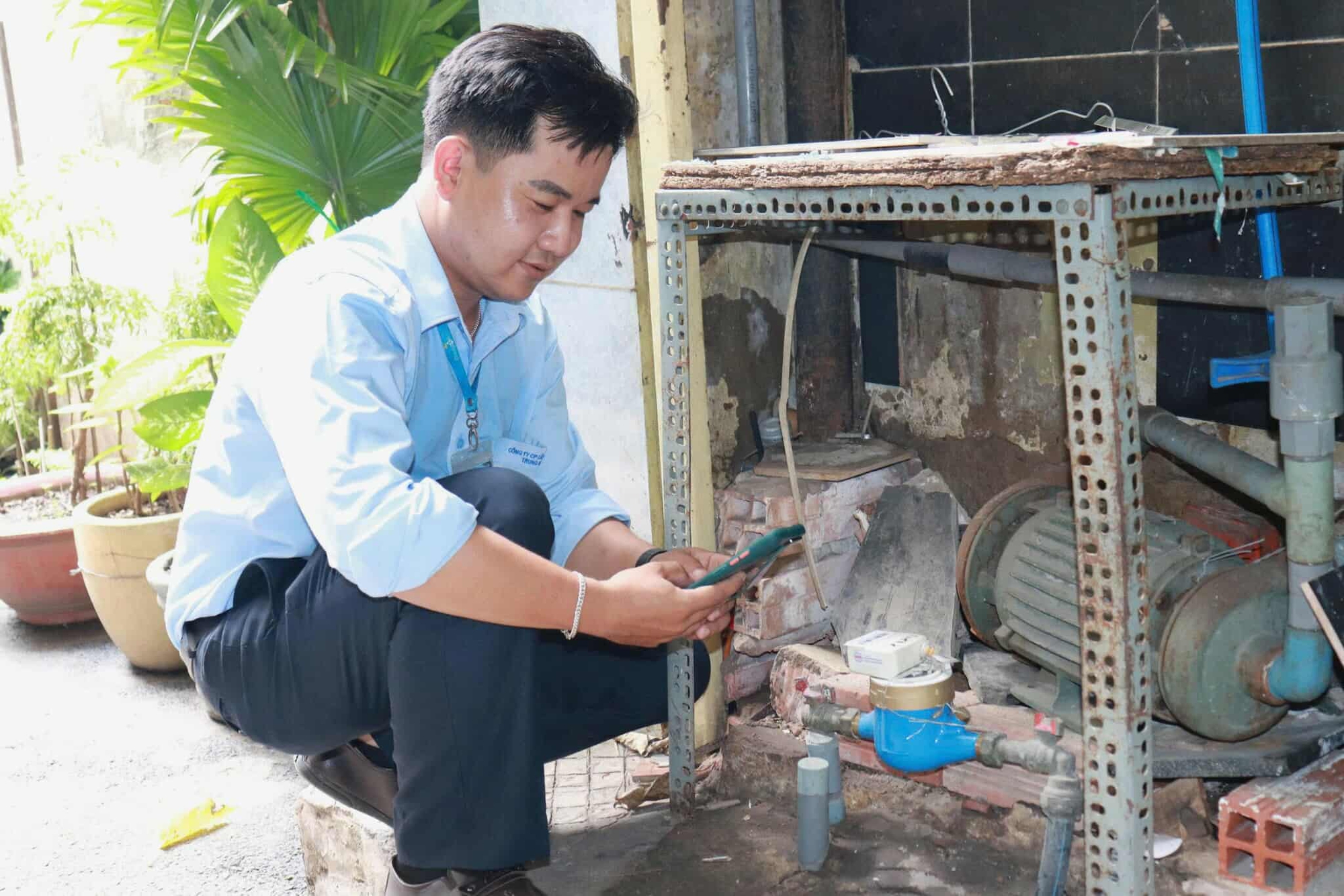 Cảnh báo thủ đoạn lừa đảo lắp đặt đường ống và đồng hồ nước- Ảnh 1. Cảnh báo thủ đoạn lừa đảo lắp đặt đường ống và đồng hồ nước- Ảnh 1.