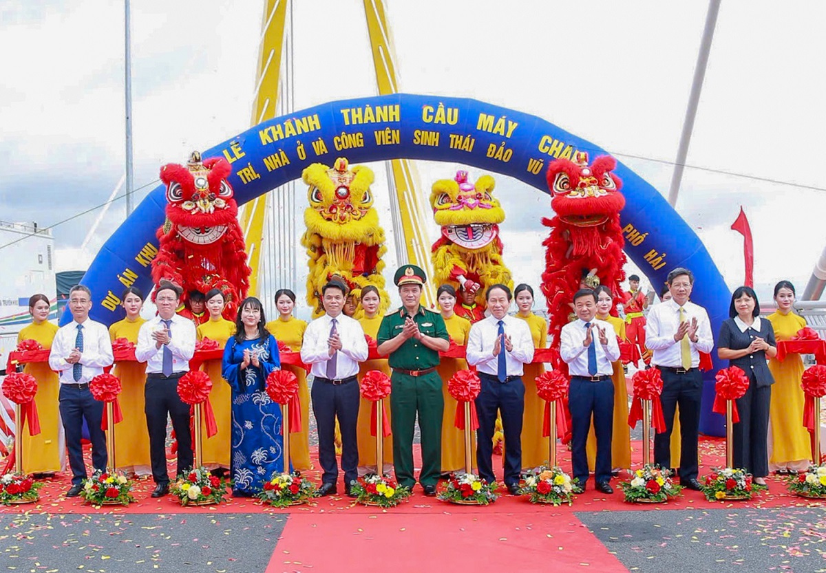 Vingroup đồng loạt khánh thành, khởi công 6 công trình trọng điểm- Ảnh 7.