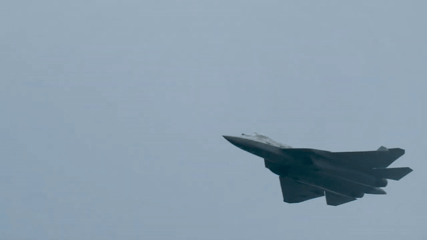 Tính toán chiến lược khi Ấn Độ bỏ qua F-35 của Mỹ, chọn Su-57 từ Nga- Ảnh 2. Tính toán chiến lược khi Ấn Độ bỏ qua F-35 của Mỹ, chọn Su-57 từ Nga- Ảnh 2.