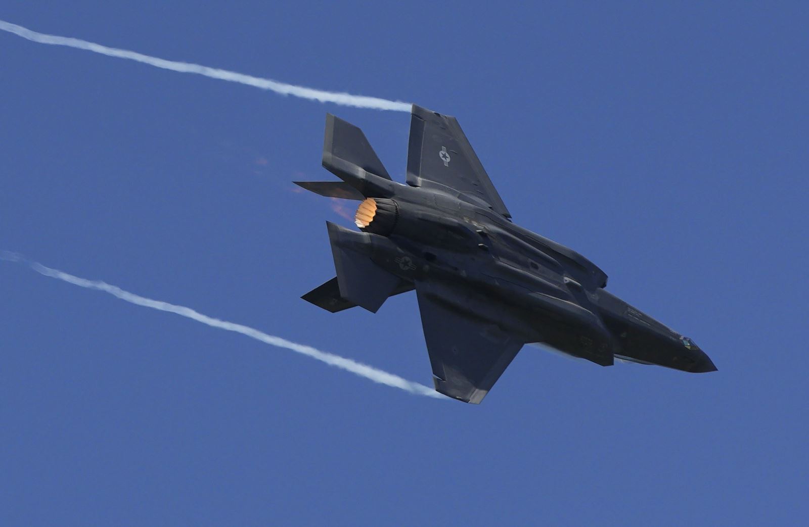 Tính toán chiến lược khi Ấn Độ bỏ qua F-35 của Mỹ, chọn Su-57 từ Nga- Ảnh 1. Tính toán chiến lược khi Ấn Độ bỏ qua F-35 của Mỹ, chọn Su-57 từ Nga- Ảnh 1.