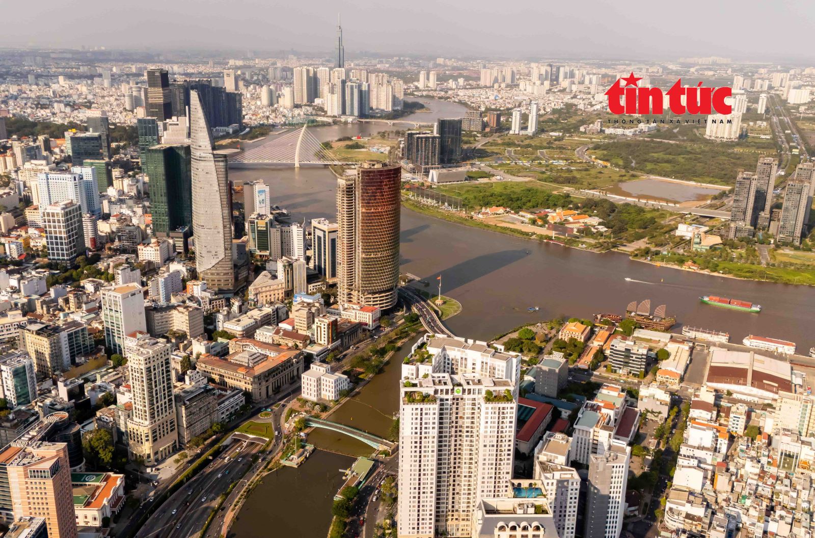 TP.HCM: Phường Bình Phú thí điểm miễn giấy phép xây dựng cho nhà ở riêng lẻ- Ảnh 1. TP.HCM: Phường Bình Phú thí điểm miễn giấy phép xây dựng cho nhà ở riêng lẻ- Ảnh 1.