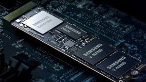 Vượt qua Intel, Samsung trở thành nhà sản xuất chip lớn nhất thế giới