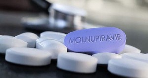 Thật hư tin đồn thuốc Molnupiravir điều trị COVID-19 gây yếu sinh lý?