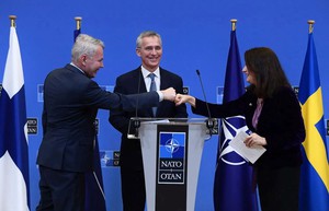 Vì sao Phần Lan và Thụy Điển cân nhắc gia nhập NATO?