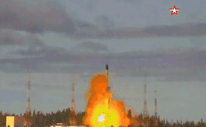 Nga phóng thử tên lửa 'Satan 2', cả châu Âu rợn tóc gáy