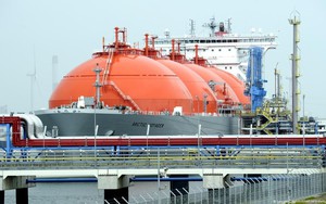 EU đang 'hoang phí' hàng tỷ USD để thay thế khí đốt Nga bằng LNG?