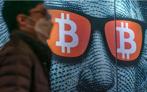 Nhà đầu tư Bitcoin hoảng sợ khi TerraUSD mất chốt 1 USD