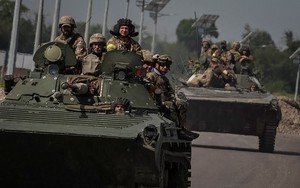 Nga yêu cầu Ukraina hạ vũ khí trong trận chiến Sievierodonetsk 