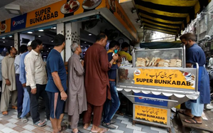 Khi mì ăn liền trở thành chỉ báo lạm phát ở Indonesia và Thái Lan
