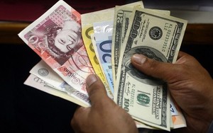 Tại sao đồng USD mạnh lên lại khiến nhiều quốc gia lo lắng?