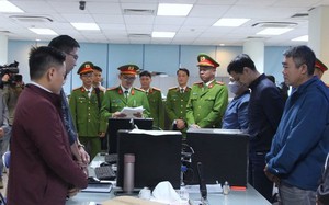 Bắt 3 cán bộ Cục Đăng kiểm Việt Nam
