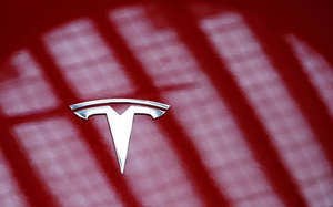 Tesla triệu hồi gần 55.000 xe Model X