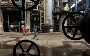 Trung Quốc bắt đầu xây dựng lại kho dự trữ dầu