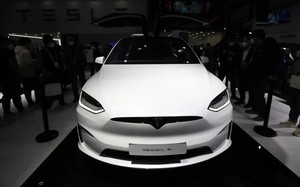 Tesla triệu hồi thêm hơn 120.000 xe điện tại Mỹ vì lỗi an toàn
