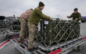 Mỹ công bố gói viện trợ quân sự cuối cùng trong năm 2023 cho Ukraina