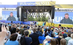 Cánh cửa gia nhập NATO của Ukraina đang hẹp dần