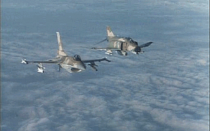 'Đại bàng sắt' F-16 cho phép Ukraina 'tiếp tục cuộc chơi' với Nga?