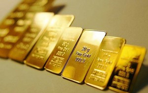 Giá vàng thế giới ghi nhận tuần đi xuống đầu tiên trong một tháng qua