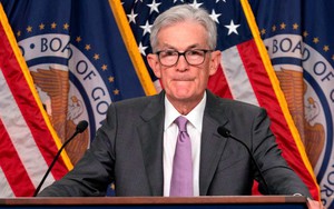 Fed sẽ không để thị trường ra lệnh cắt giảm lãi suất