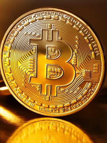 Giá bitcoin hôm nay 17/5: Tiếp tục giảm, mất gốc 30.000 USD