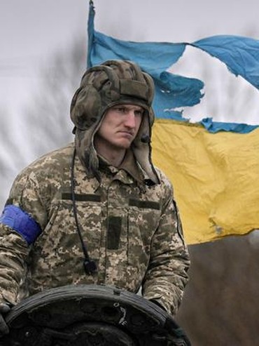 NATO sẽ hỗ trợ hiện đại hóa quân đội Ukraina