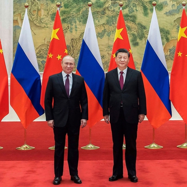 Tại sao Trung Quốc và Nga gần gũi hơn bao giờ hết