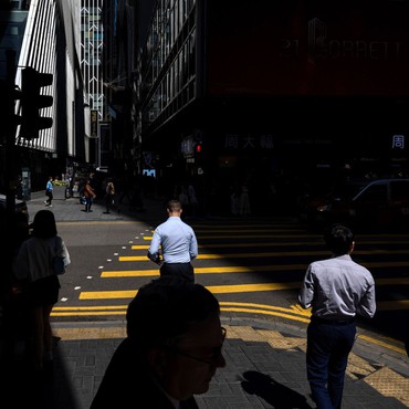 Khi các chuyên gia tài chính 'lạc lối' trong vô vọng ở Hồng Kông
