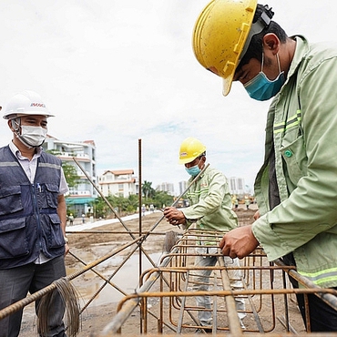 Doanh nghiệp xây dựng dân dụng gặp khó về nhân lực dịp cận Tết