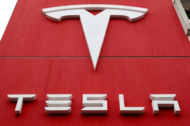 Tesla tạm dừng hoạt động nhà ở Thượng Hải do vấn đề nguồn cung   - Ảnh 1.