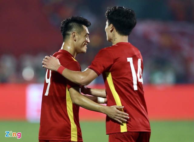 Việt Trì mở hội sau chiến thắng 3 - 0 của đội tuyển U23 Việt Nam trước Indonesia - Ảnh 4.