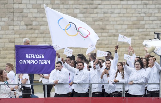 Lễ khai mạc Olympic Paris 2024: Ấn tượng và đặc sắc bất chấp trời mưa- Ảnh 23.