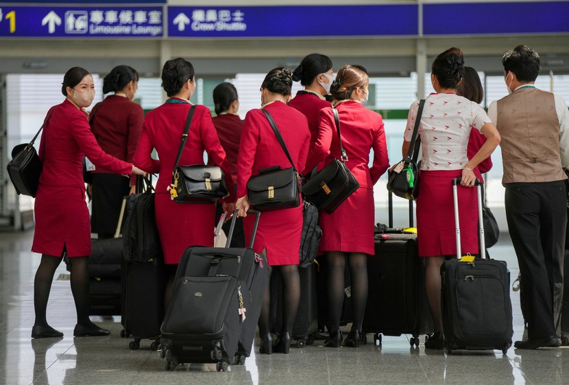Hồng Kông: Ngành hàng không đua nhau tuyển tiếp viên, phi công - Ảnh 2.