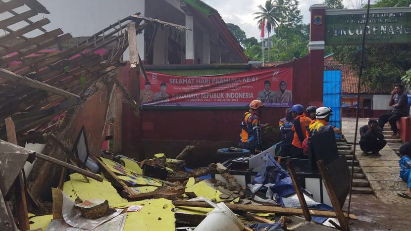 Số nạn nhân thiệt mạng do động đất ở Indonesia tăng lên 162 người   - Ảnh 1.