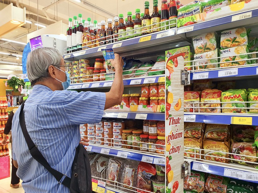 Nhiều khuyến mãi đang diễn ra tại siêu thị Saigon Co.op - Ảnh 1.