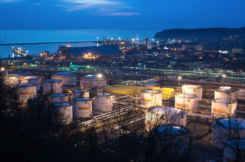 Cuộc chiến Nga - Ukraina định hình lại thị trường dầu mỏ toàn cầu như thế nào? - Ảnh 1.
