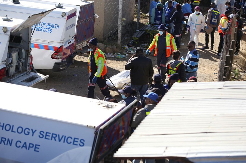 Thảm sát ở Nam Phi: Ít nhất 22 thanh niên chết trong quán rượu - Ảnh 1.