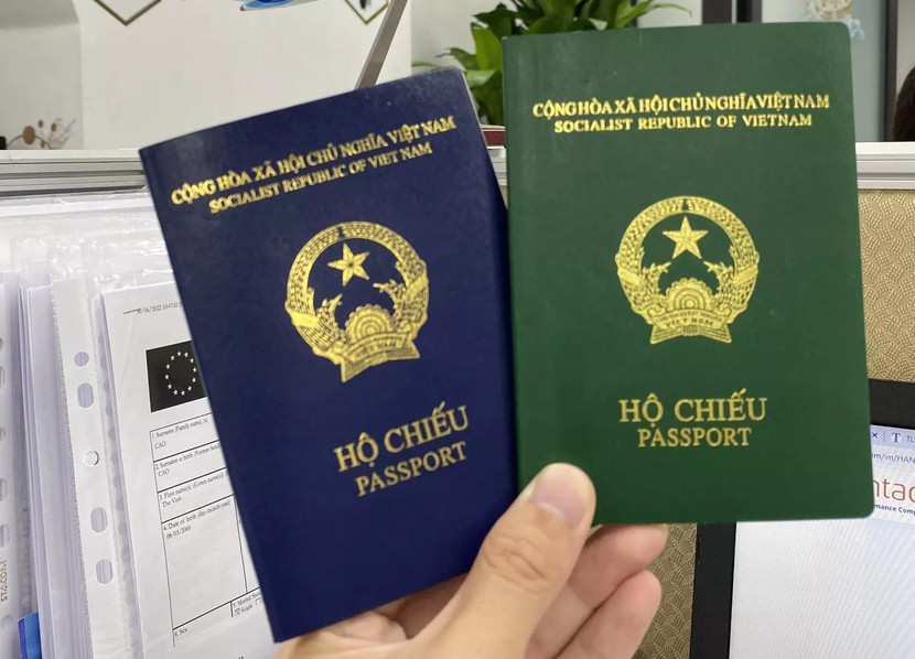 Đức ngừng cấp visa vào hộ chiếu mẫu mới của Việt Nam, Cục Xuất nhập cảnh lên tiếng - Ảnh 1.