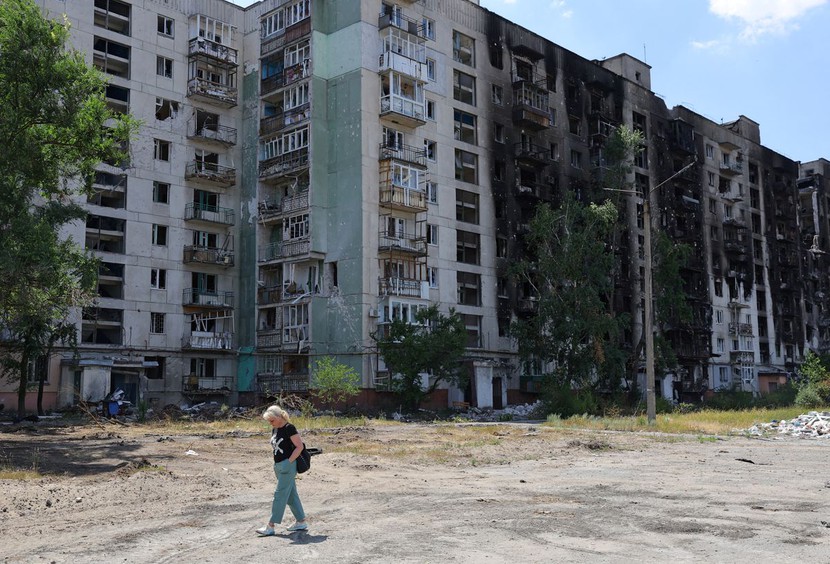 Nga tuyên bố 'giải phóng' toàn bộ Luhansk của Ukraina - Ảnh 3.