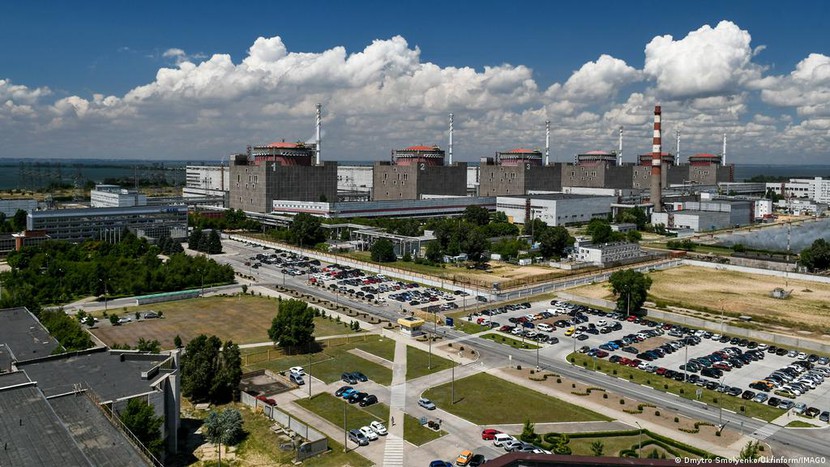 Tổng thống Putin đồng ý cho các nhân viên của IAEA đến nhà máy hạt nhân Zaporizhzhia - Ảnh 1.