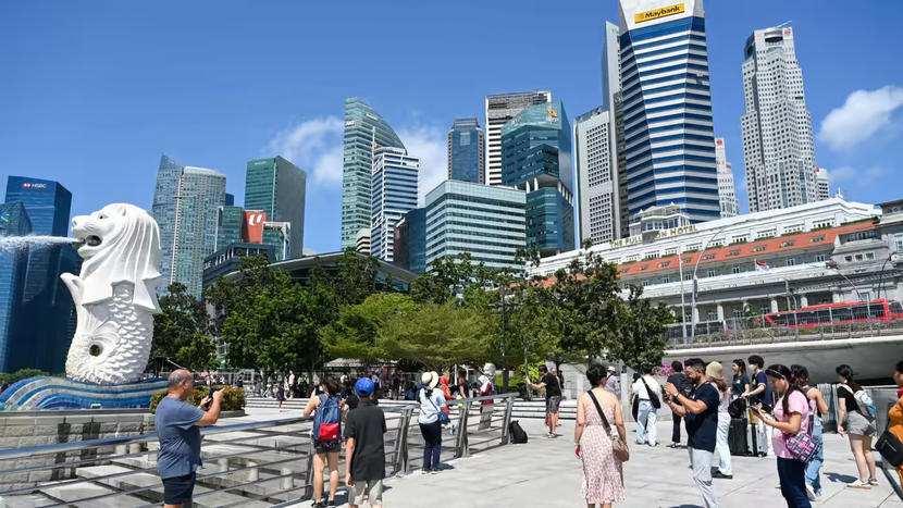 Vì sao các quỹ đầu tư hàng đầu của Trung Quốc đổ xô đến Singapore? - Ảnh 1.