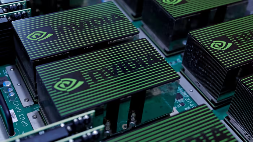 Mỹ thắt chặt quy tắc xuất khẩu chip sang Trung Quốc, nhắm vào Nvidia và AMD - Ảnh 1.