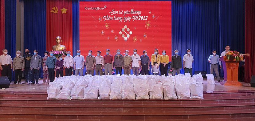 KienlongBank đồng hành cùng mục tiêu của Chính phủ: Hỗ trợ thiết thực công tác số hoá nông thôn và vùng sâu, vùng xa  - Ảnh 5.