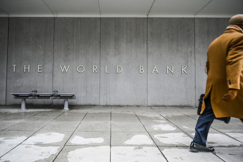World Bank: Nguy cơ suy thoái toàn cầu năm 2023 đang ở mức cao - Ảnh 1.