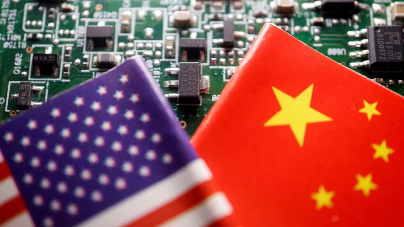 Nvidia và cổ phiếu ngành chip 'chìm sâu' sau lệnh hạn chế xuất khẩu mới sang Trung Quốc của Mỹ - Ảnh 1.