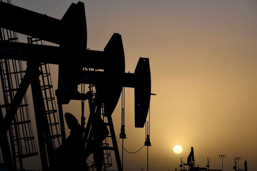 Giá dầu giảm trong bối cảnh báo cáo cuộc họp OPEC+ có thể bị trì hoãn- Ảnh 1.
