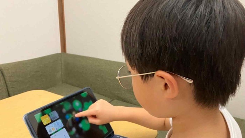 Liệu có phép màu nào cho những người cận thị? - Ảnh 1. Liệu có phép màu nào cho những người cận thị? - Ảnh 1.